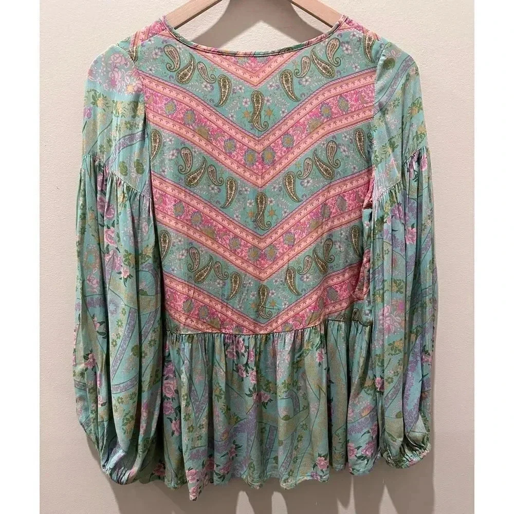 Spell & The Gypsy City Lights Blouse-Sage - Picture 7 of 12